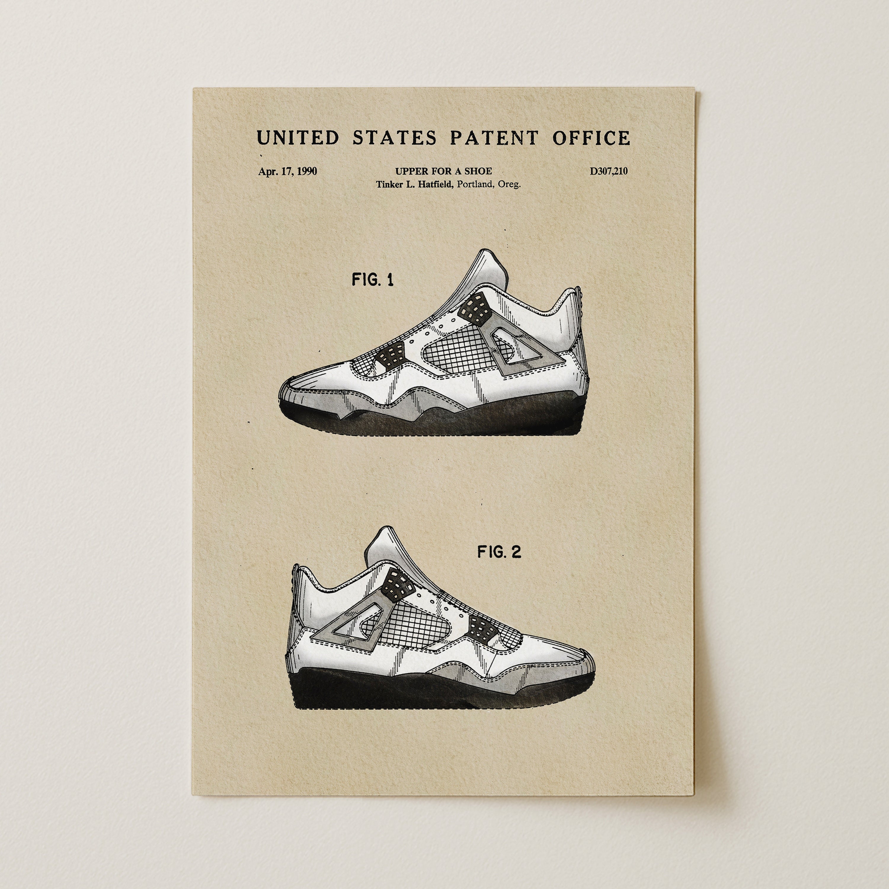 The image is a patent drawing of a shoe, depicting two different models of the same shoe design.