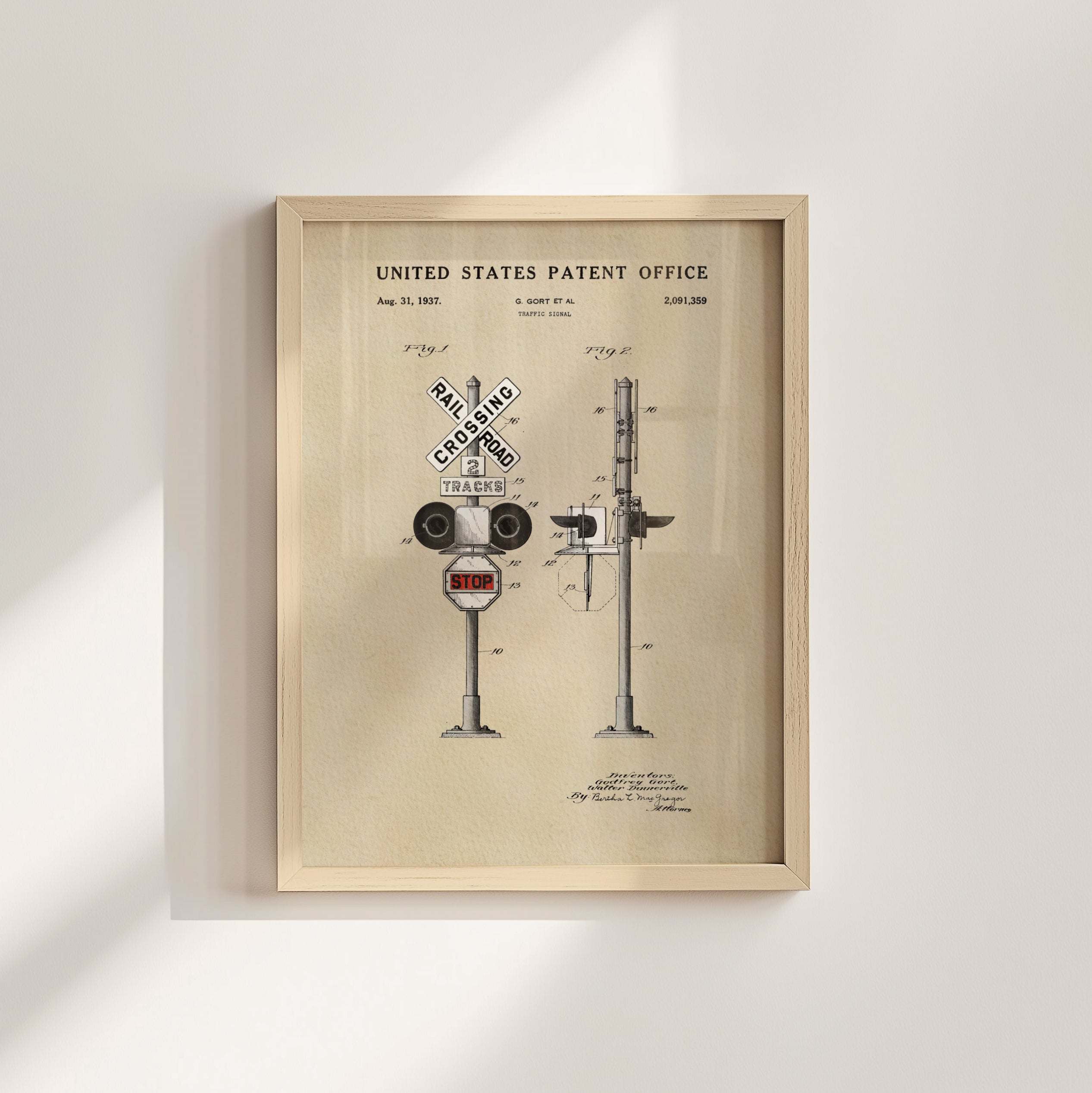 The image is a framed patent drawing depicting a railroad crossing device, which is a device used to control traffic at railroad crossings.