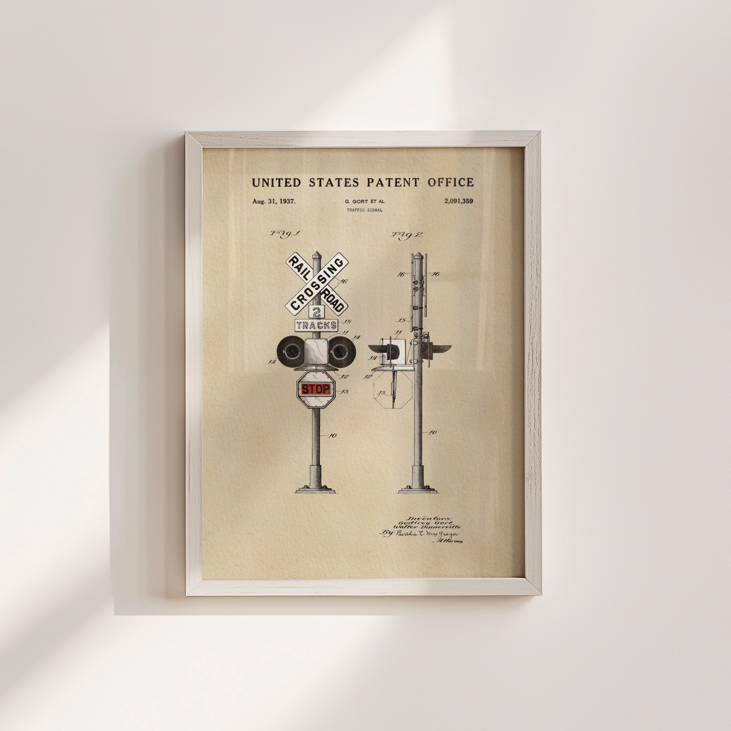The image is a framed patent drawing depicting a railroad crossing device, which is a device used to control traffic at railroad crossings.