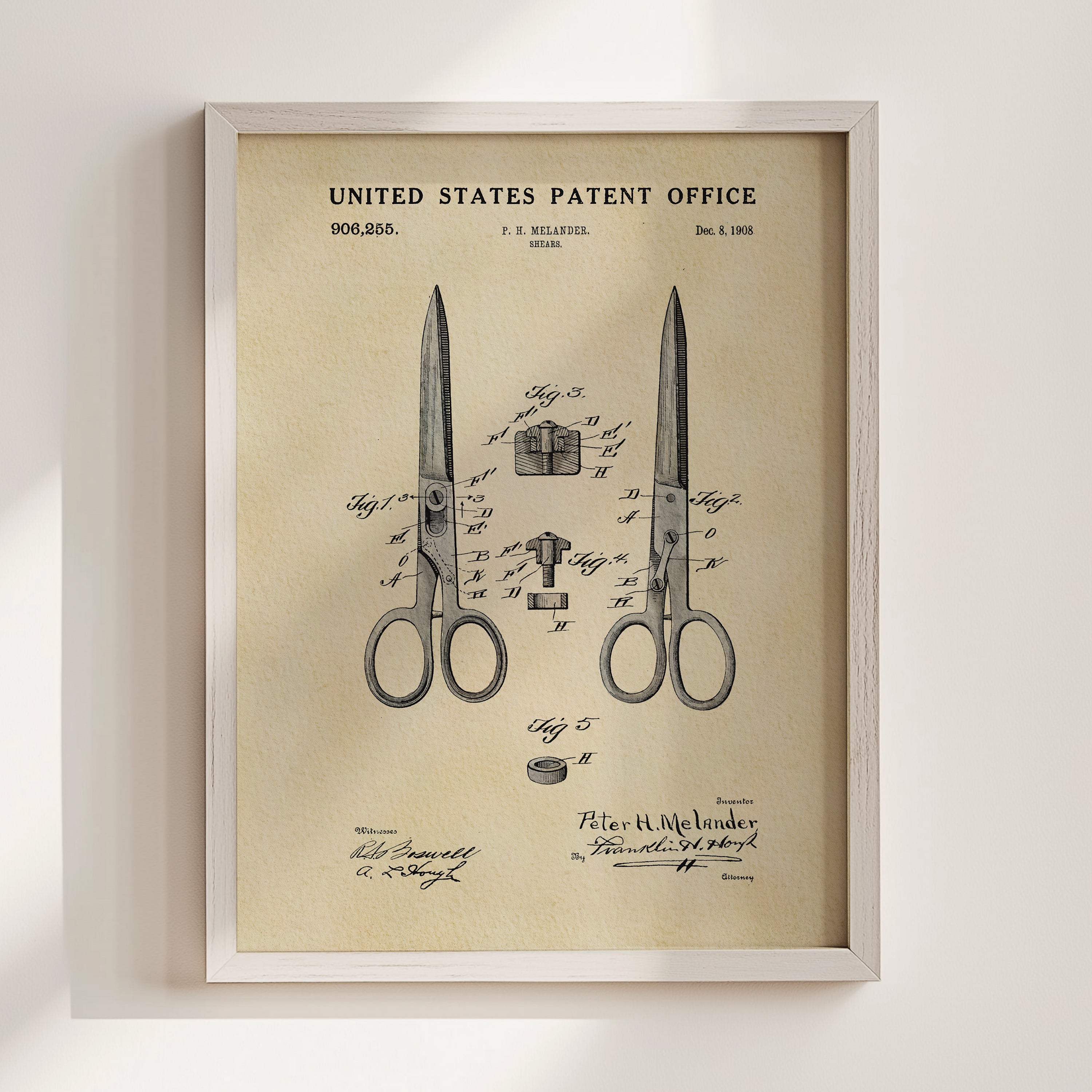 The image is a framed patent drawing depicting a pair of scissors with a detailed technical drawing and description.