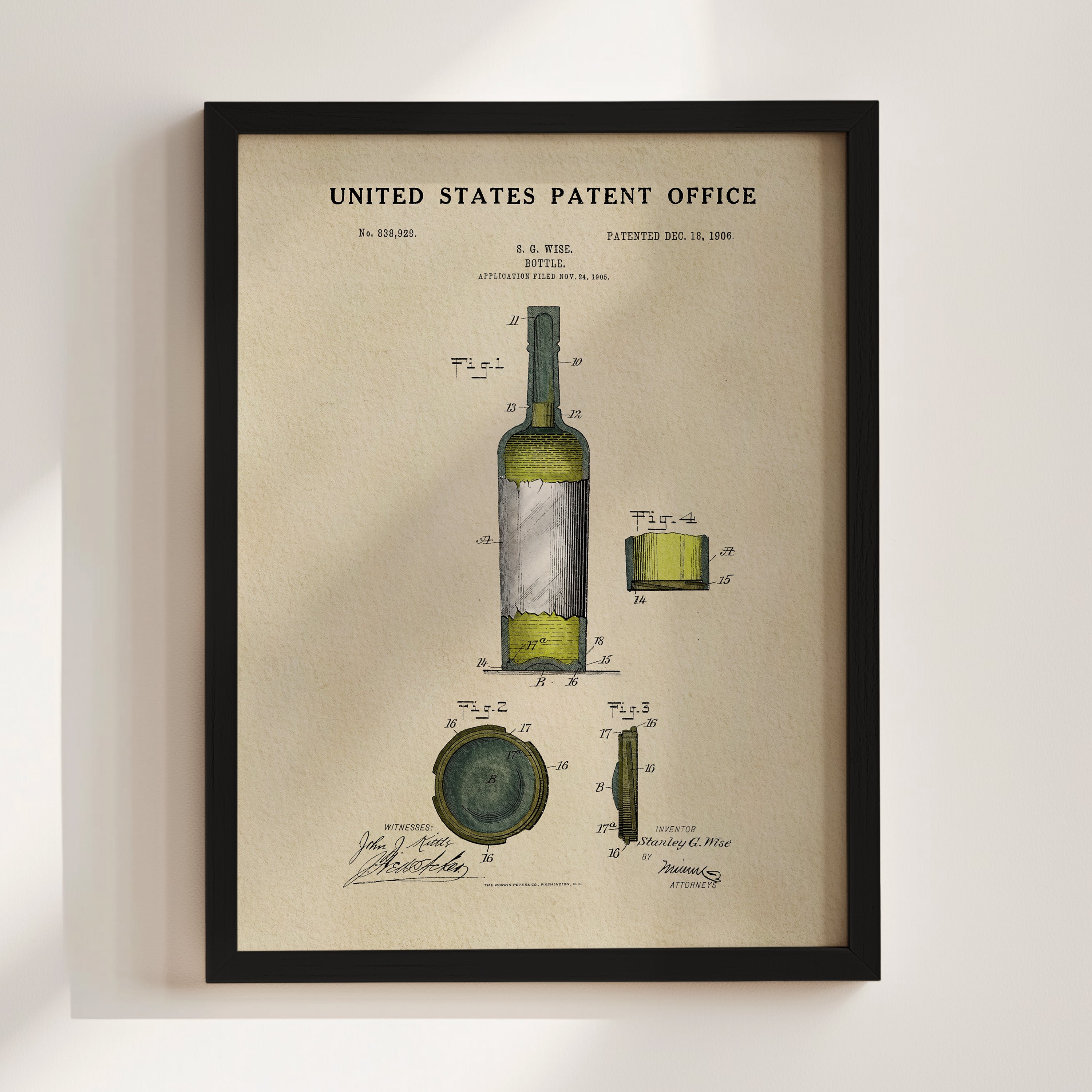 The image is a framed patent drawing depicting a wine bottle and its components, including the label and the cork.
