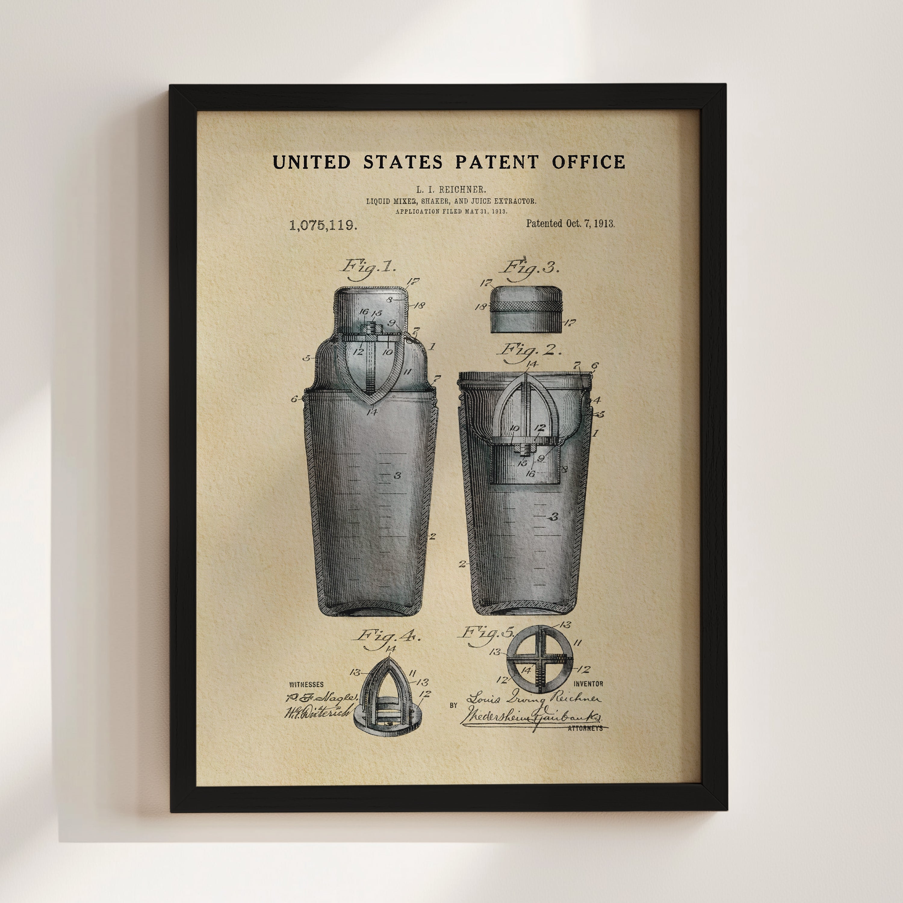 The image is a framed patent drawing depicting a device, likely a mixer or shaker, with detailed technical drawings and labels.