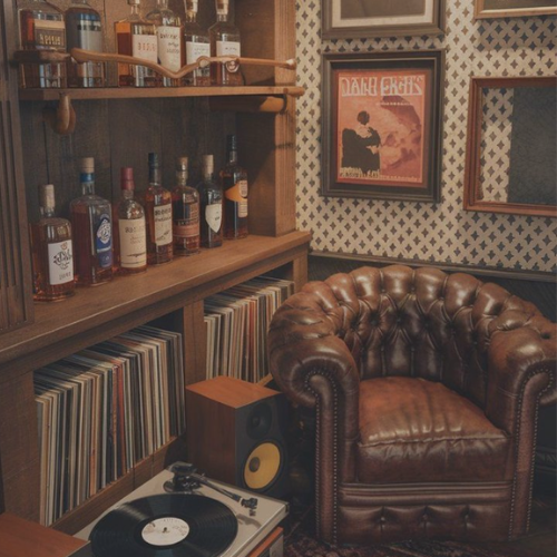 Bar & Home