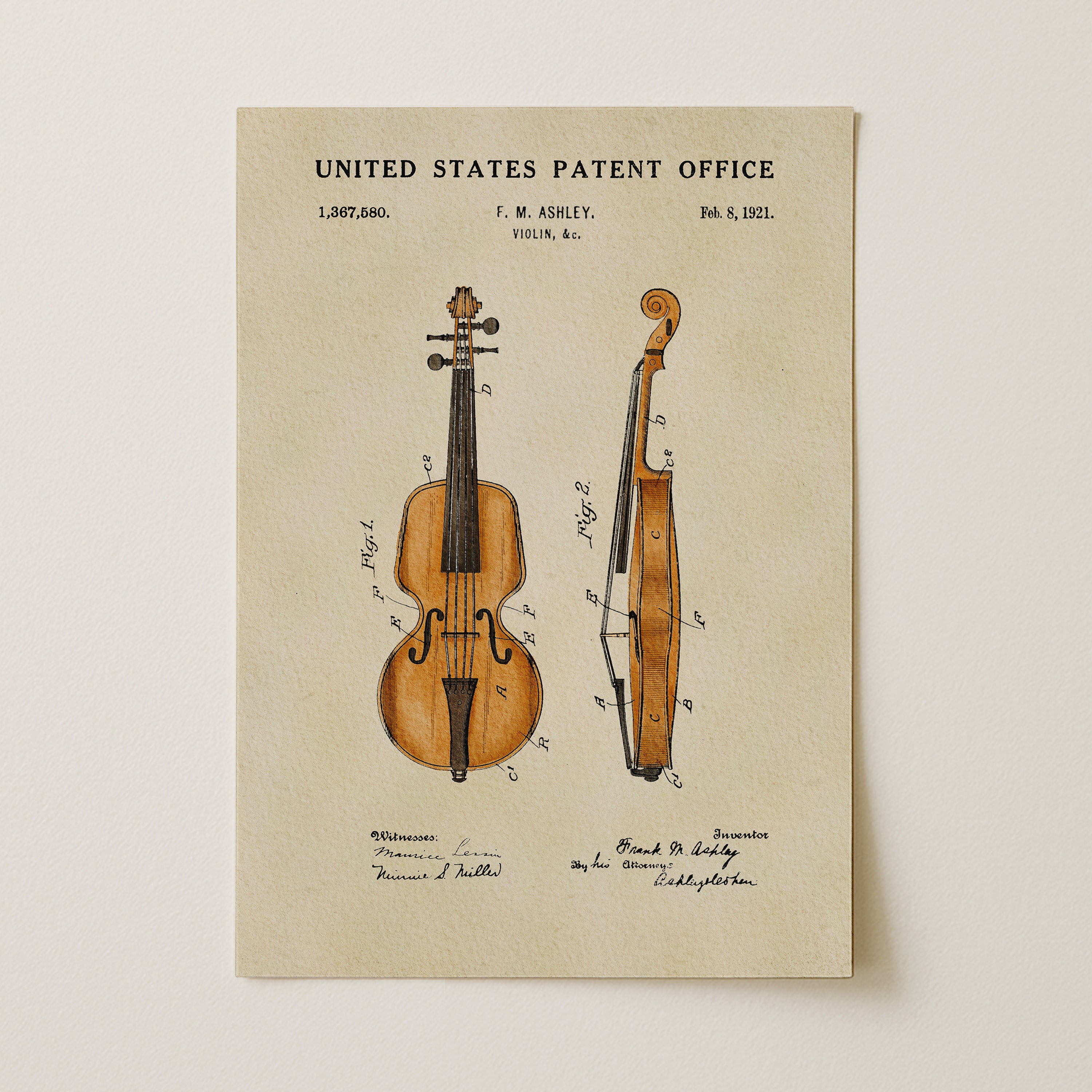 The image is a patent drawing of a violin, depicting the instrument in two views.
