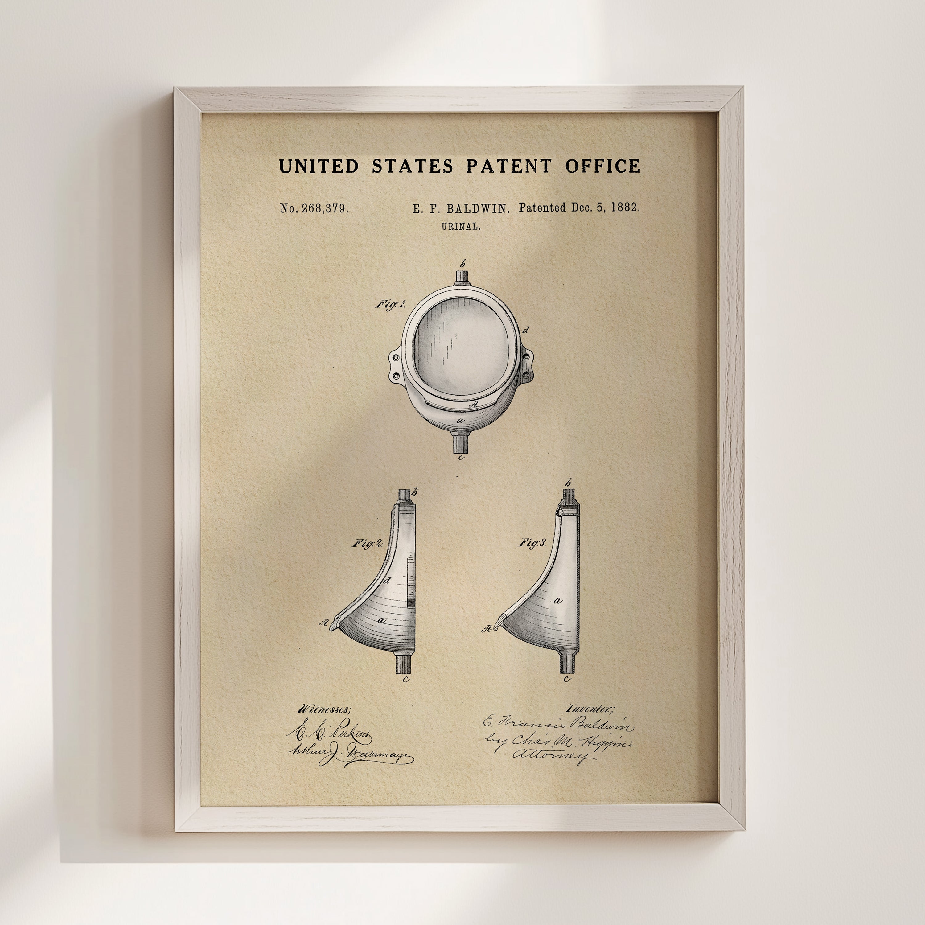 The image is a framed patent drawing depicting a toilet with a round bowl and a curved seat.