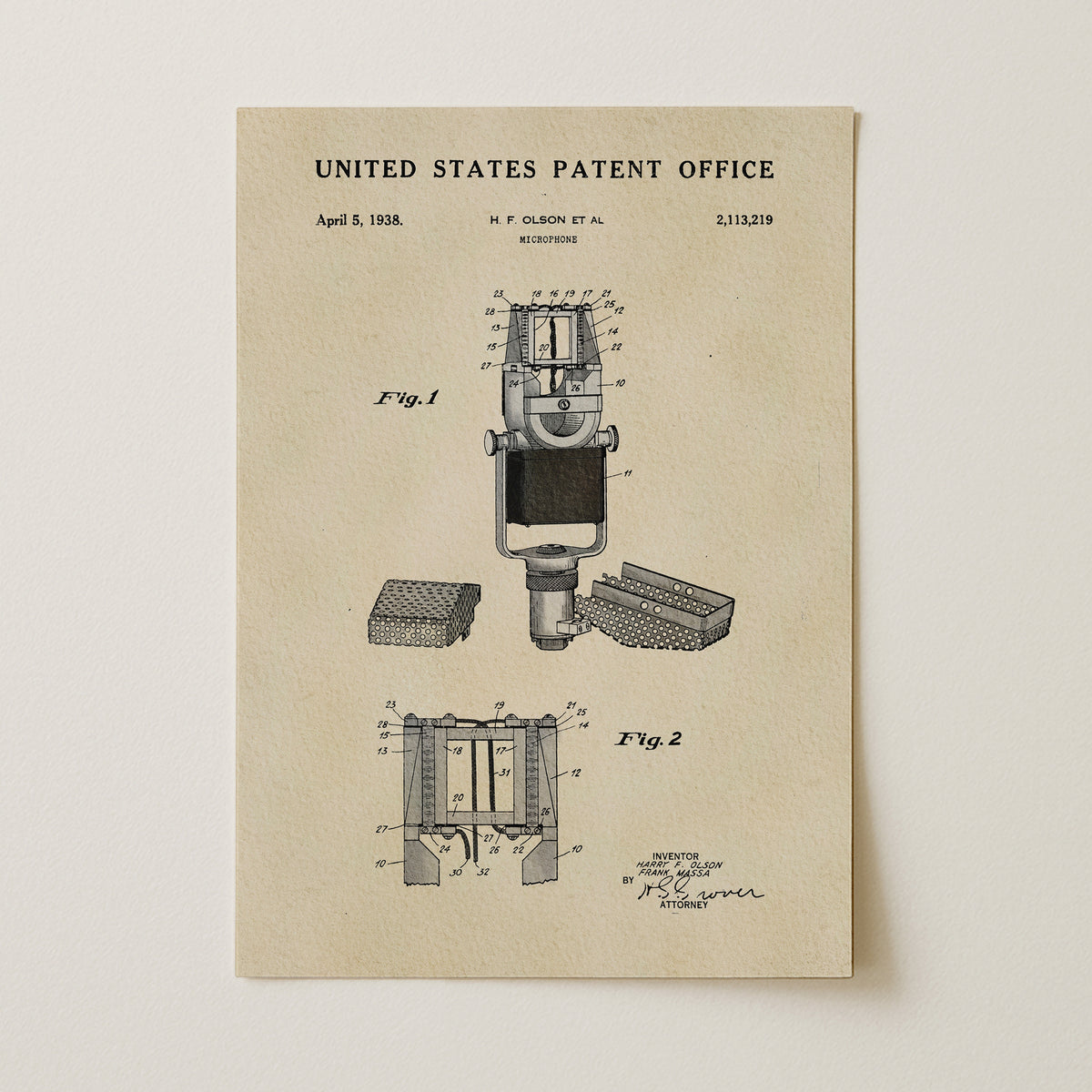 The image is a patent drawing from the United States Patent Office, depicting a microphone with various technical drawings and specifications.